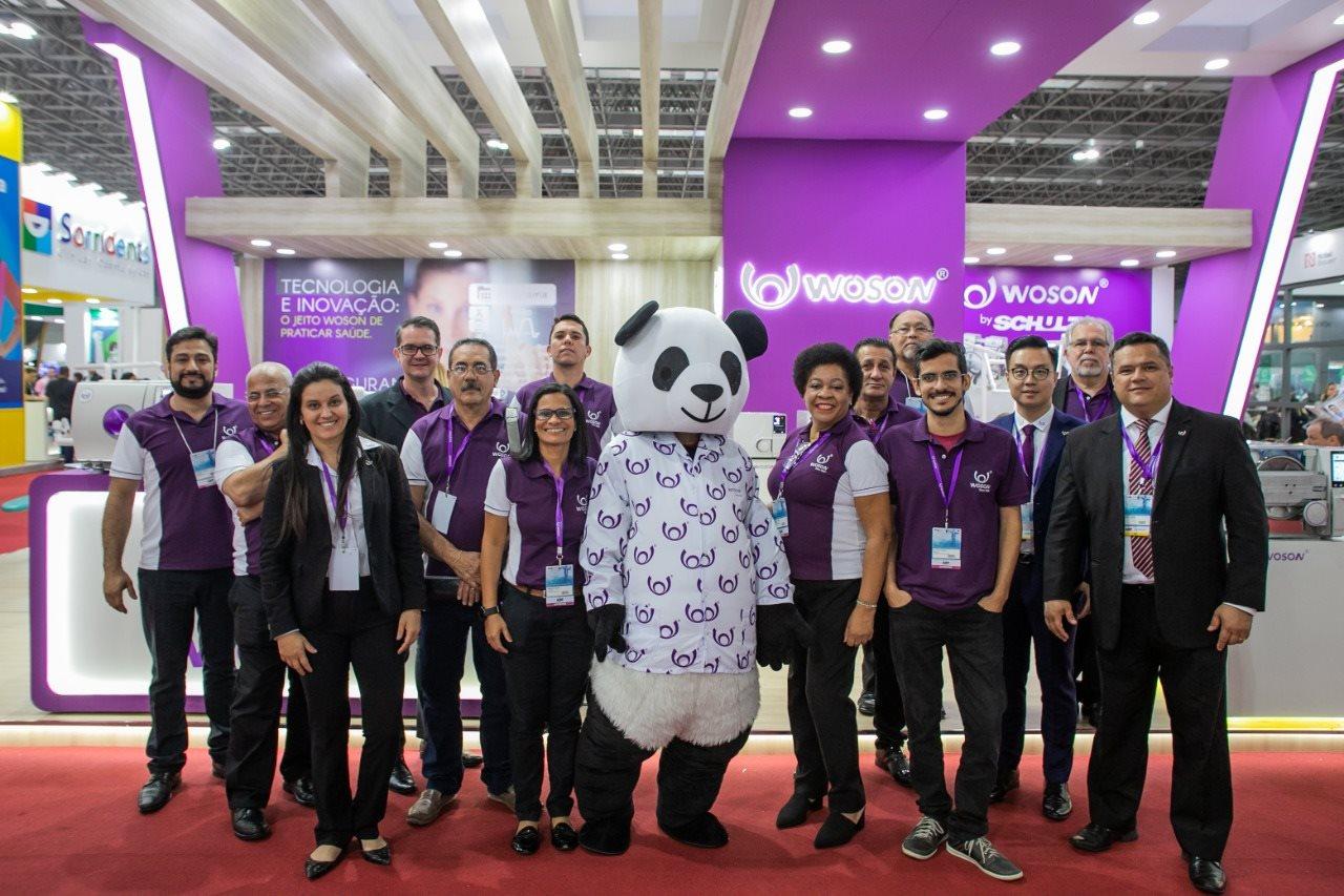 	 WOSON PRESENTE NO 24°CIORJ